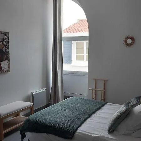Renove Avec Spa, Piscine Chauffee, Wifi Et Acces Handicapes Au Coeur Du Marais Breton - Fr-1-426-321 *